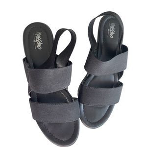 Mossimo Strappy Platform Y2K Sandals